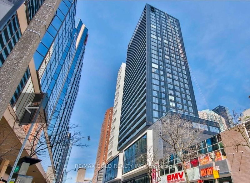 home for lease on 812-20 Edward Street W