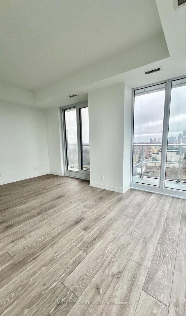 1720 - 2020 Bathurst Street