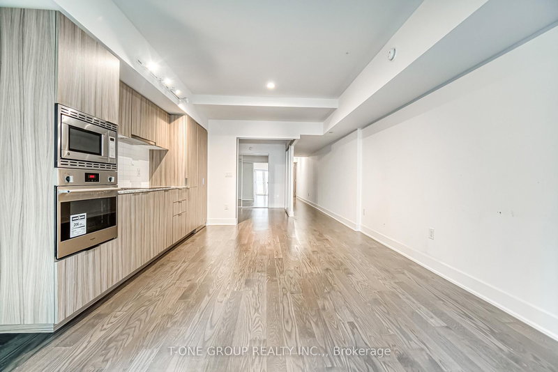720 - 955 Bay St, Toronto, M5S 2A2 | Image 2