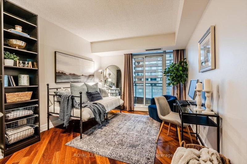 home for lease on 709-8 Scollard Street