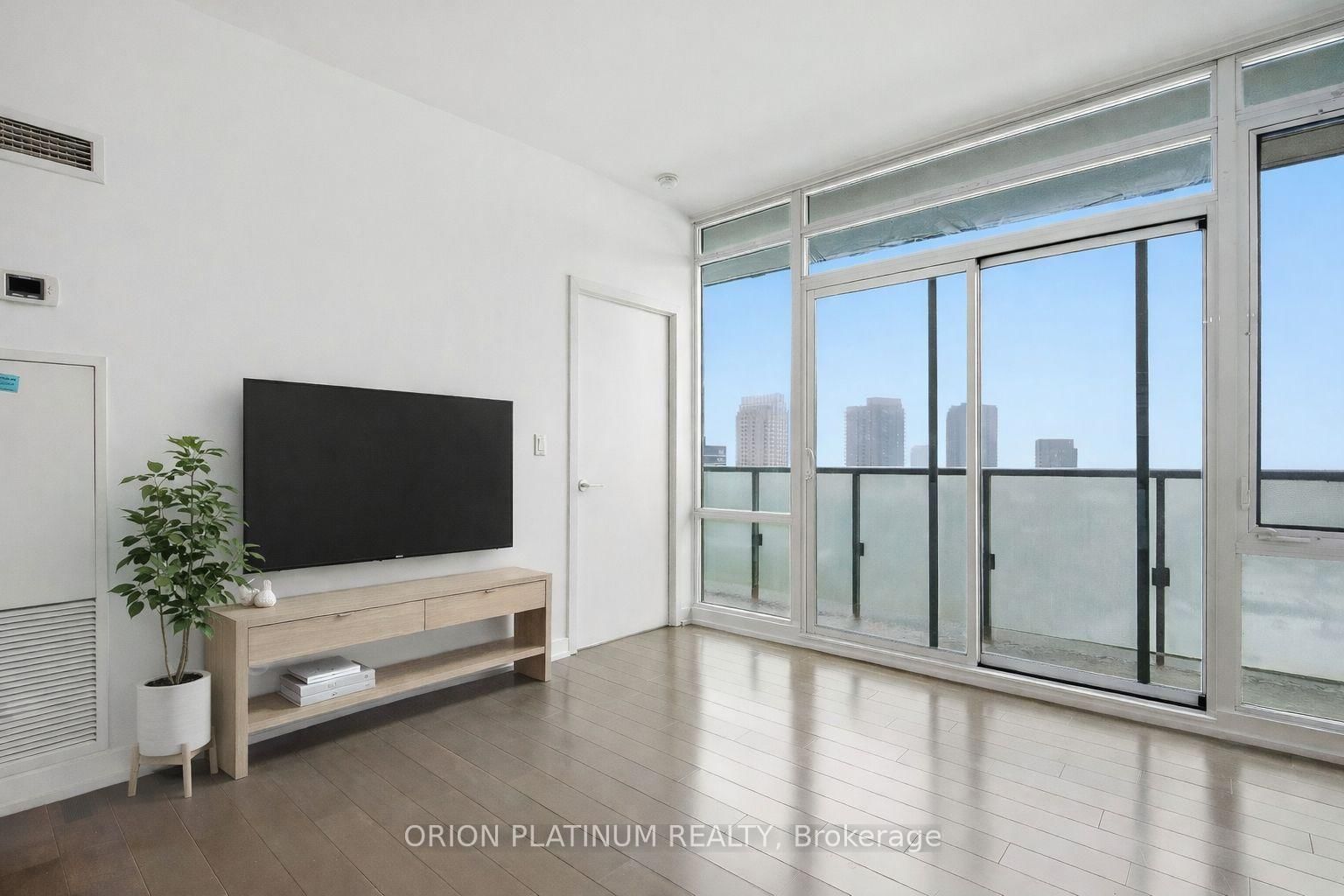 Condo for sale at 2111-170 Fort York Boulevard, Toronto, Ontario, M5V 0E6 - Waterfront Communities C1 - MLS: C12782770