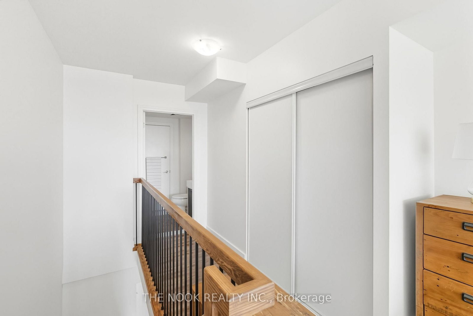Listing Image 37