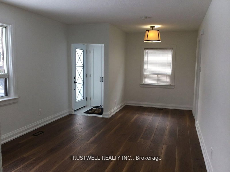 76 Tamworth Rd, Toronto, M2N 2N9 | Image 3