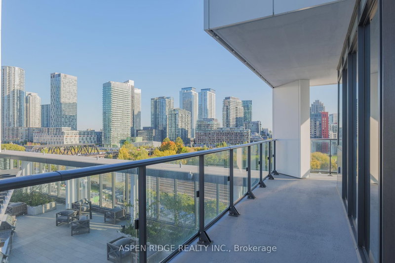 702 - 9 Tecumseth St, Toronto, M5V 3G4 | Image 3