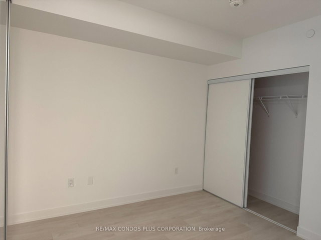 402 - 127 Broadway Avenue