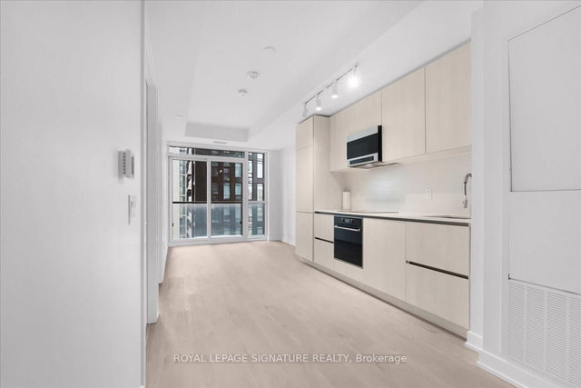 1503S - 110 Broadway Avenue