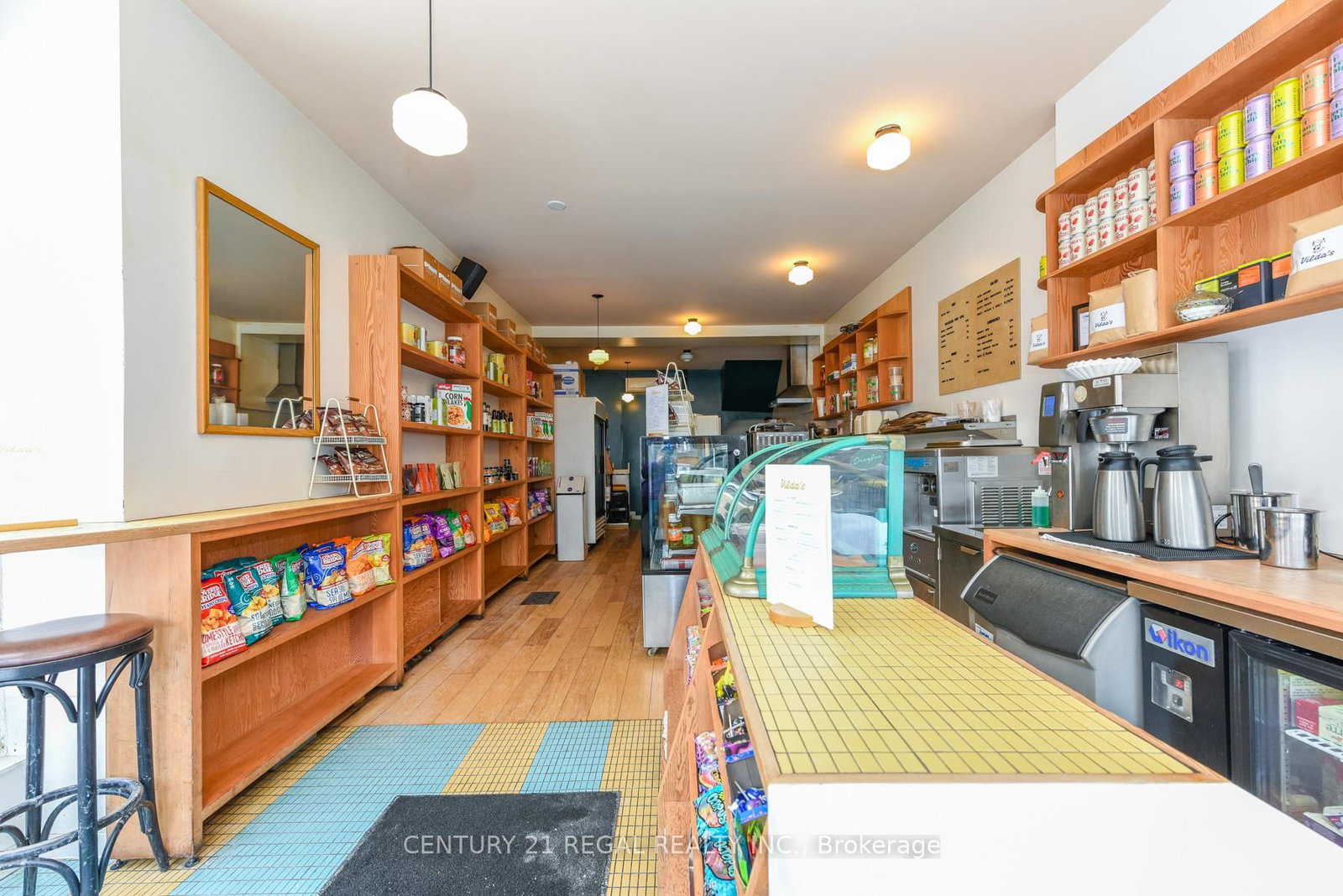 209 Dovercourt Rd. Road - Photo 7