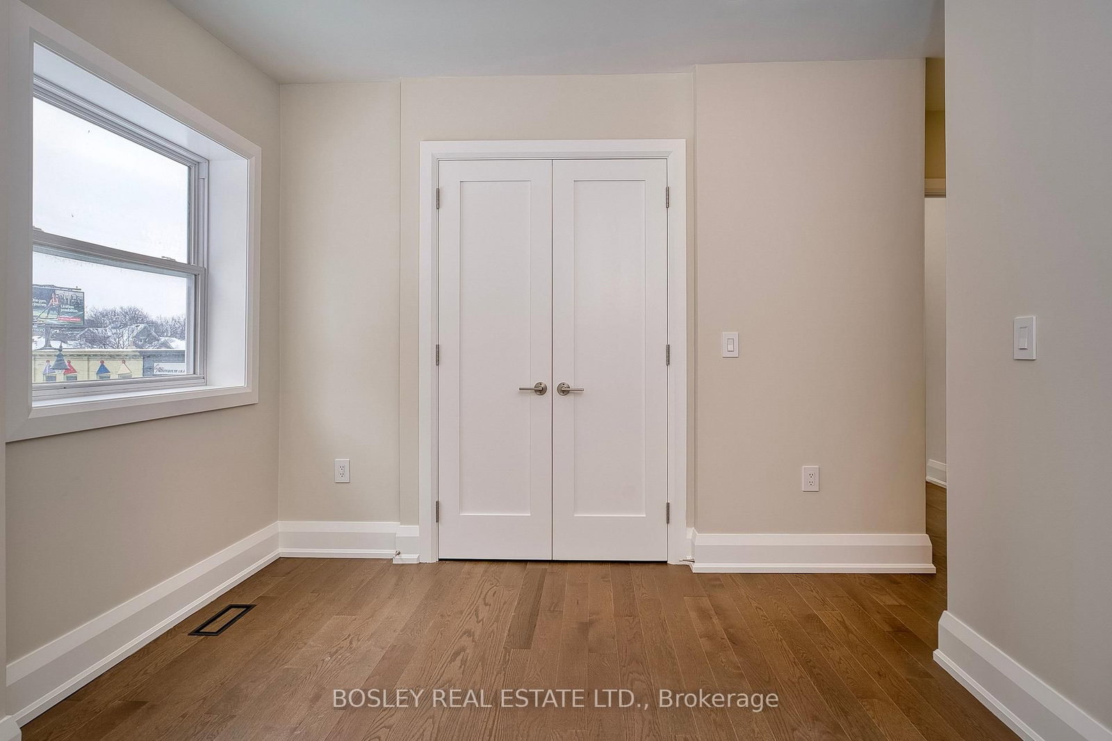 2579 Yonge Street, Unit 201 - Photo 11