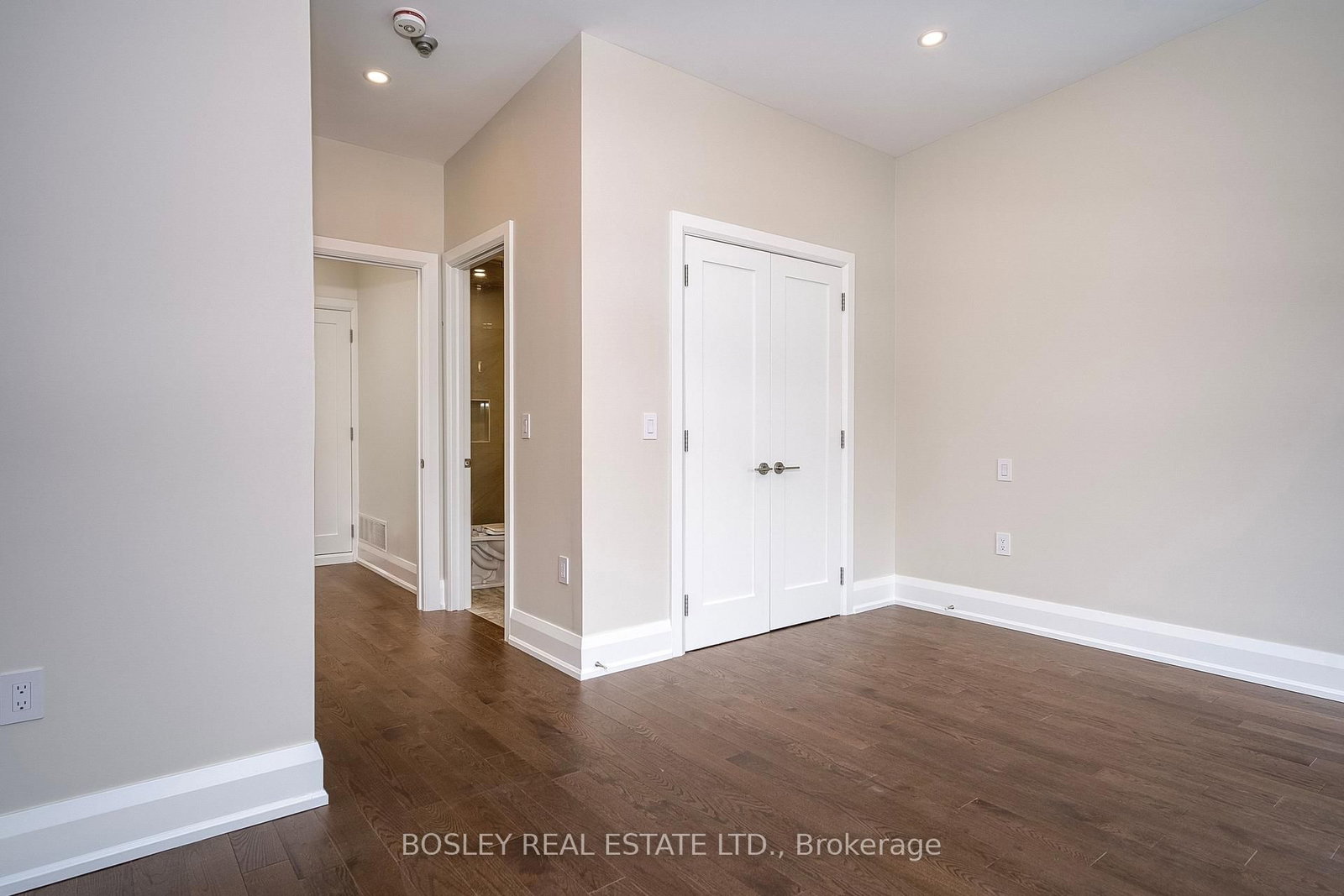 2579 Yonge Street, Unit 201 - Photo 14