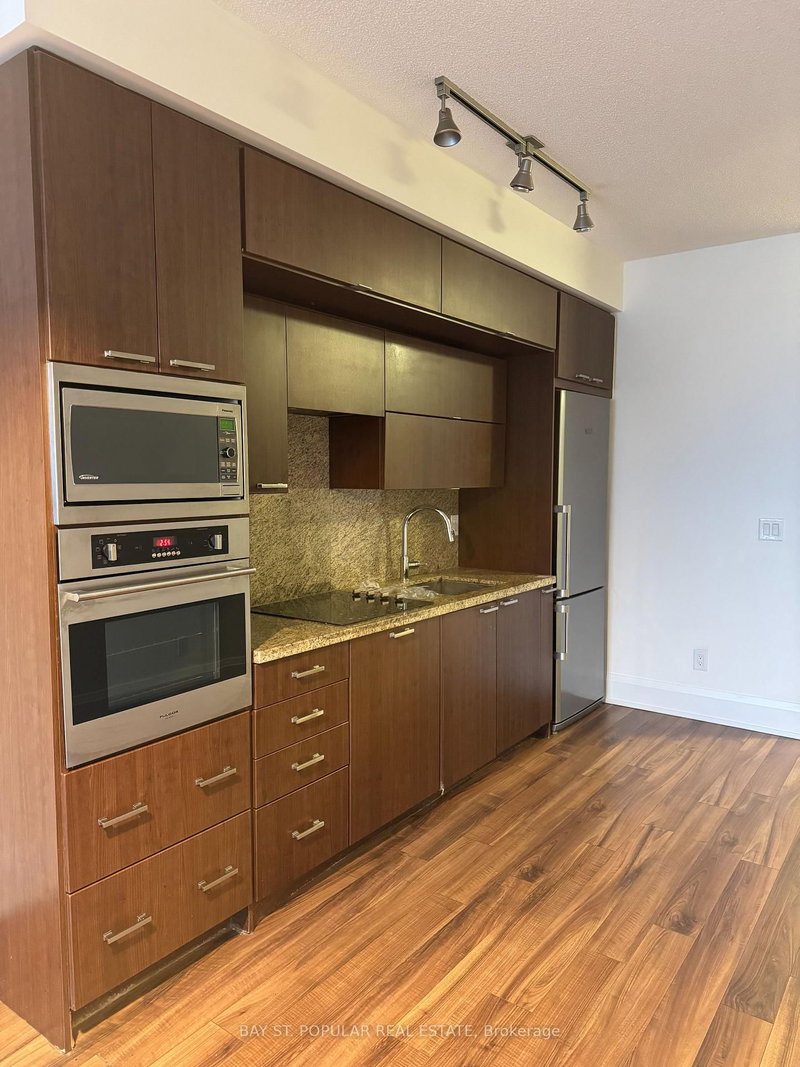 home for lease on 805-120 Harrison Garden Boulevard