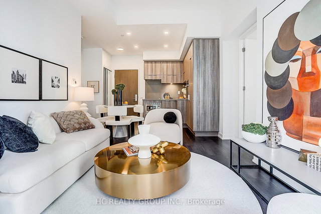 3007 - 39 Roehampton Avenue