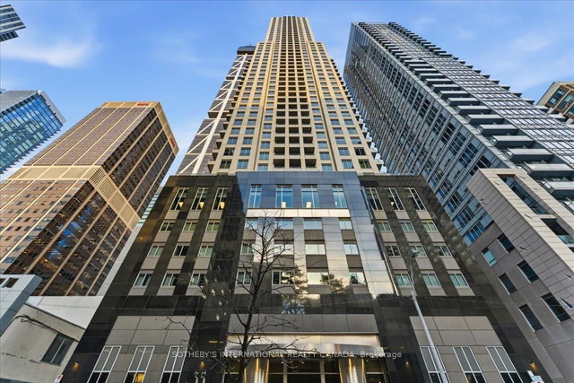 1502 - 35 Balmuto Street