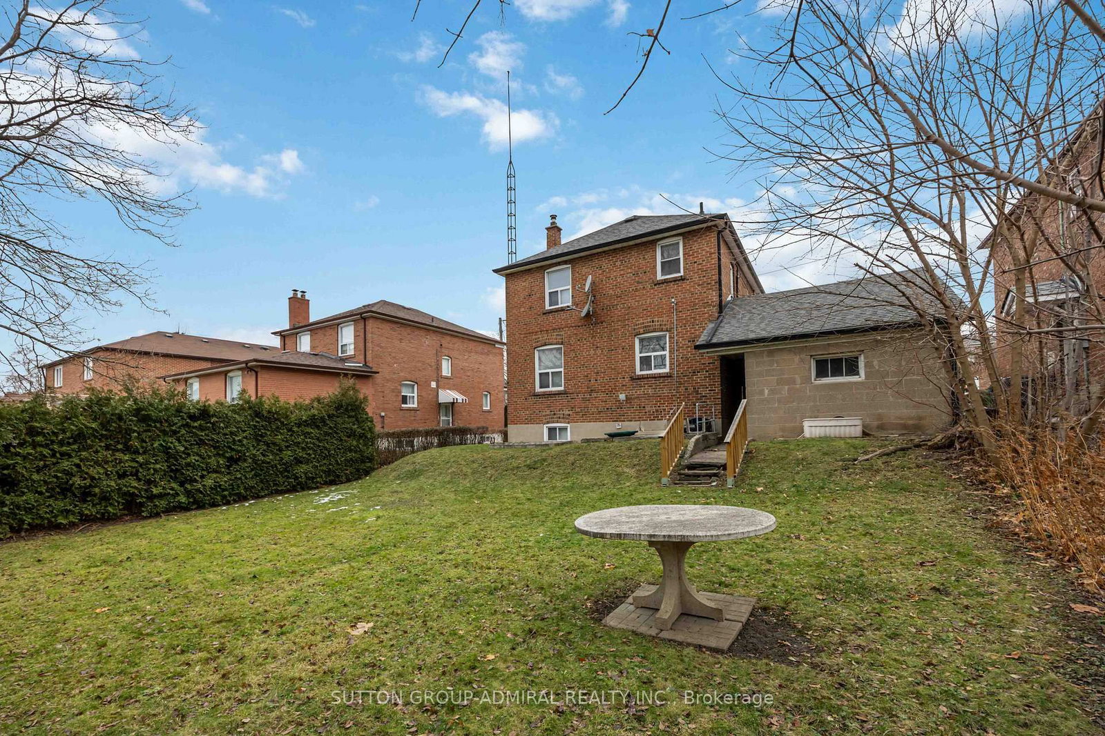 Listing Image 6