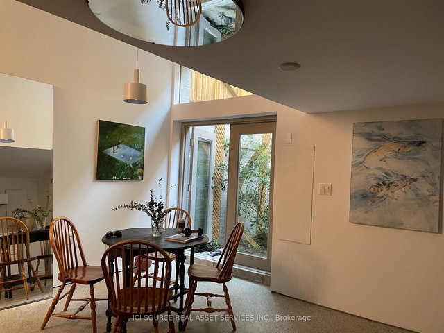 R - 60 Beverley Street