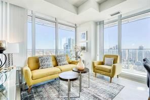 3704 - 50 Wellesley Street E