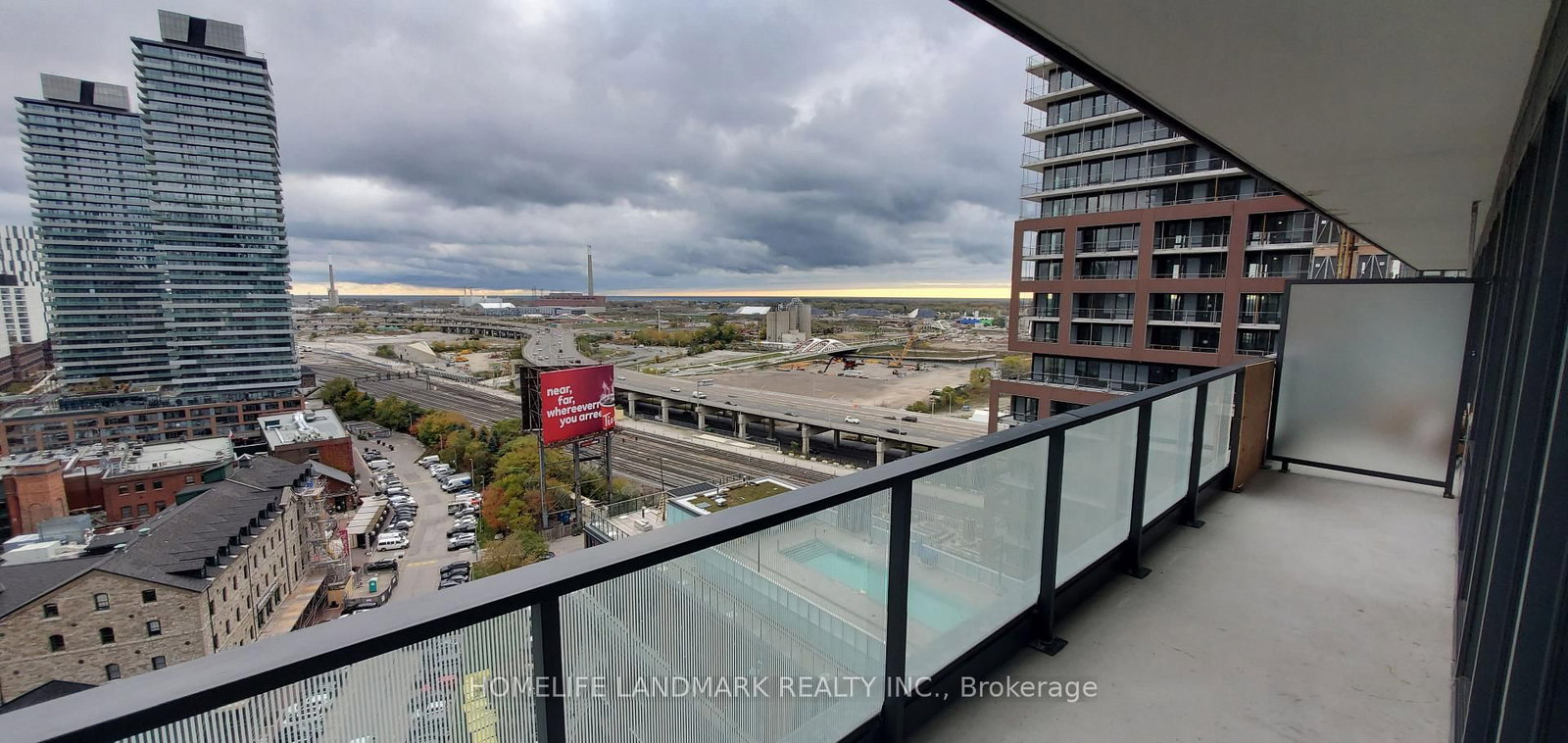 35 Parliament Street, Unit 1611 - Photo 8