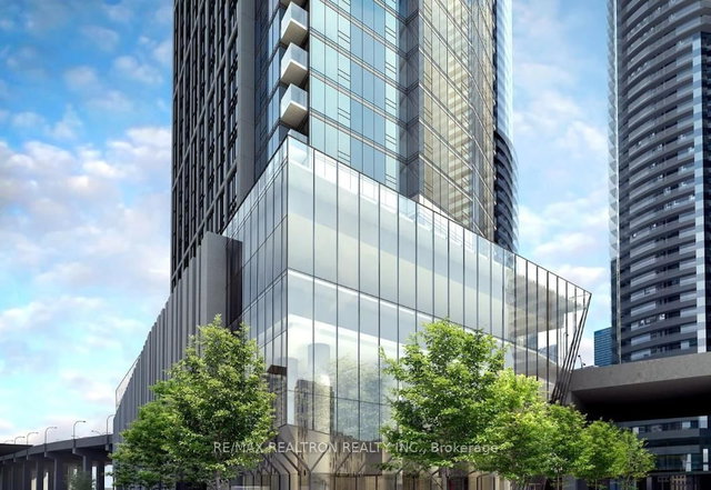 4107 - 10 YORK Street