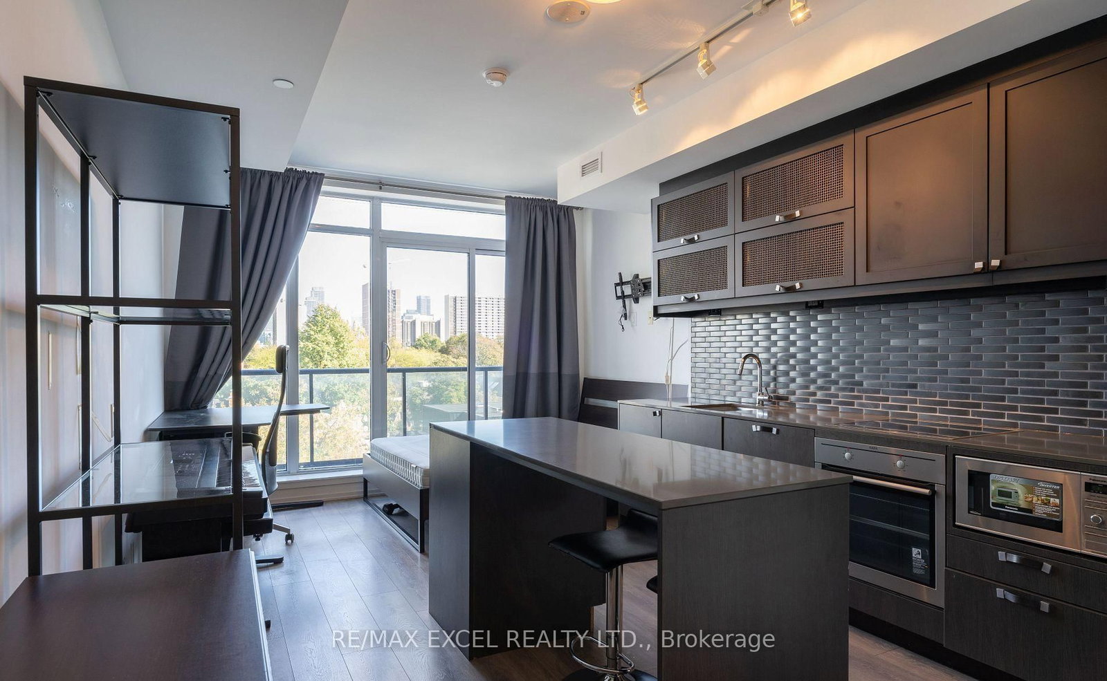 783 Bathurst Street, Unit 506 - Photo 5