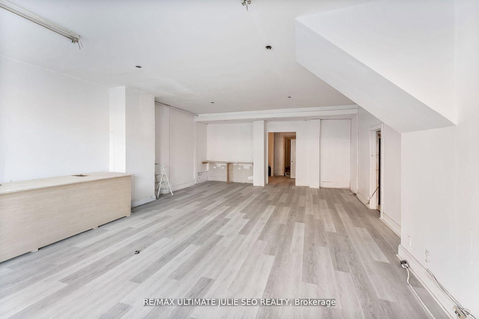 757 Queen Street W - Photo 14