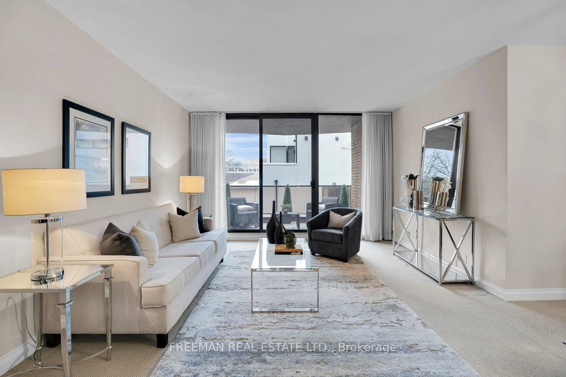 303 - 350 Lonsdale Rd, Toronto, M5P 1R6 | Image 3