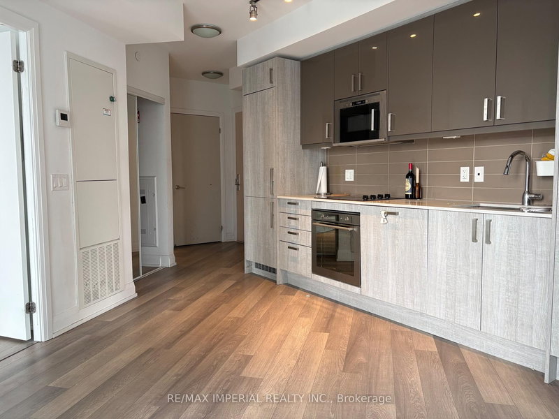 2002 - 77 Mutual St, Toronto, M5B 0B9 | Image 3