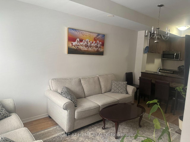 267 - 19 Coneflower Crescent