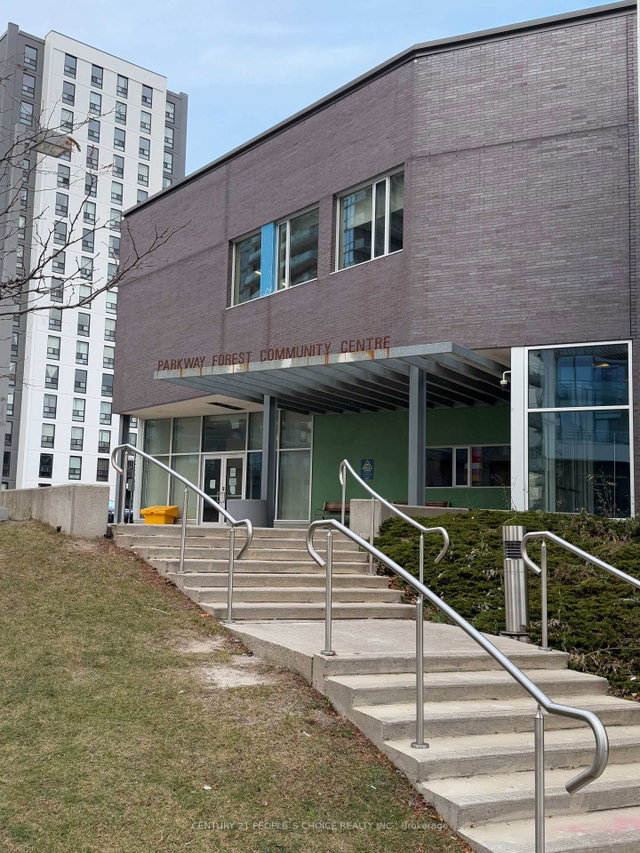 2407 - 32 Forest Manor Road