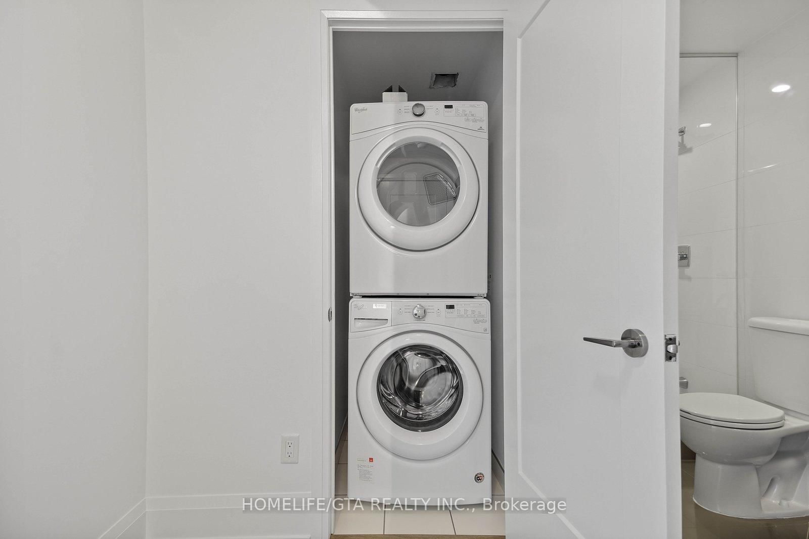 101 Erskine Avenue, Unit 908 - Photo 20