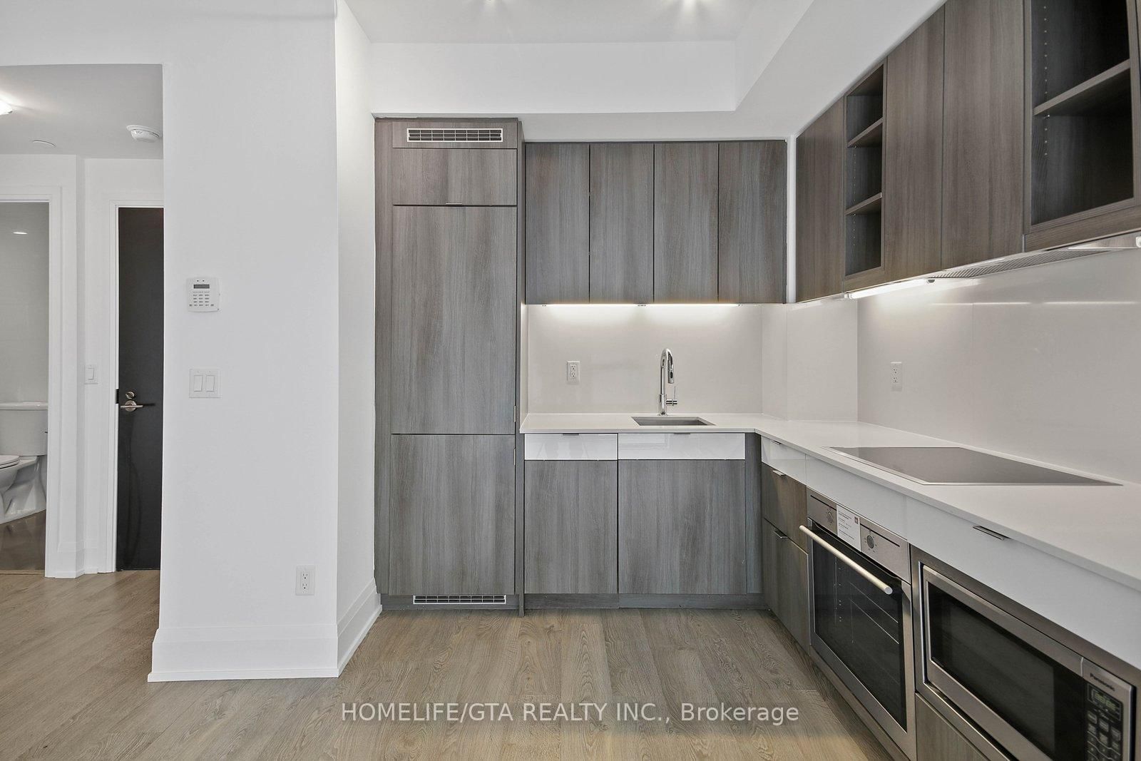 101 Erskine Avenue, Unit 908 - Photo 8