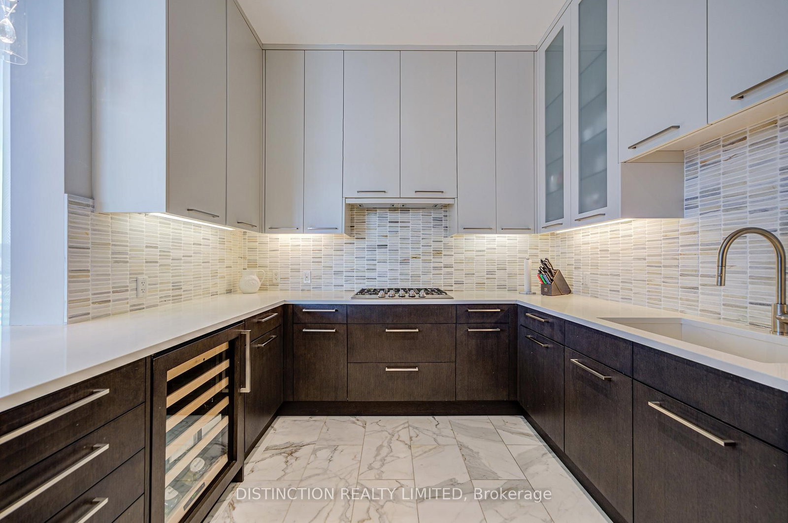 77 Charles Street W • #1603 • Toronto, ON photo 16
