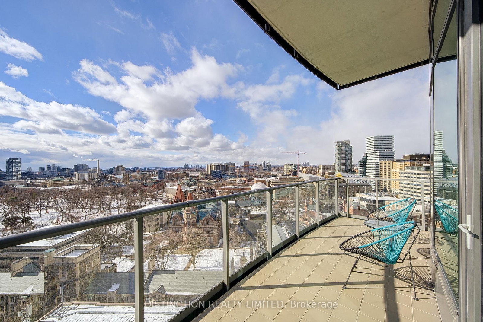 77 Charles Street W • #1603 • Toronto, ON photo 24