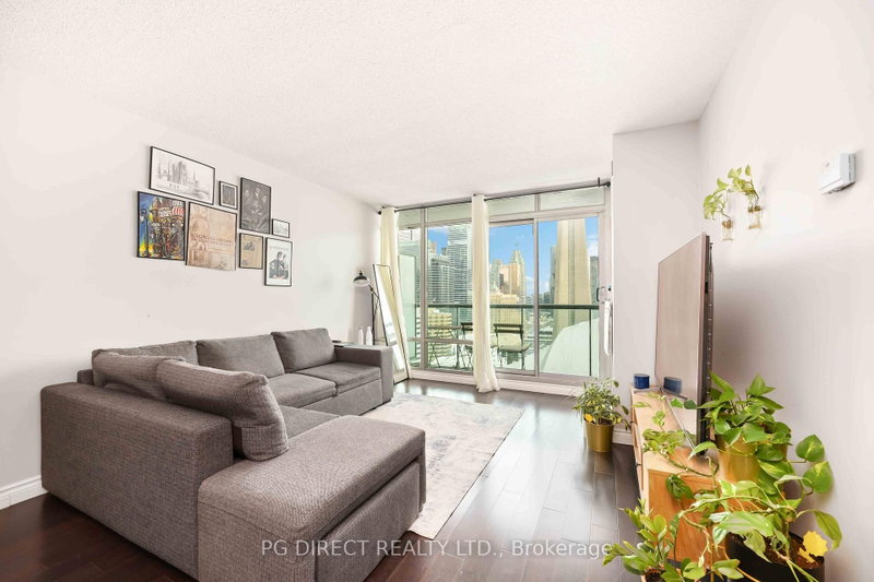 3502 - 81 Navy Wharf Court