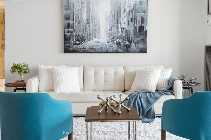 2001 - 65 Skymark Dr, Toronto, M2H 3N9 | Image 3