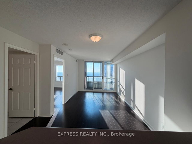 1505 - 8 Hillcrest Avenue