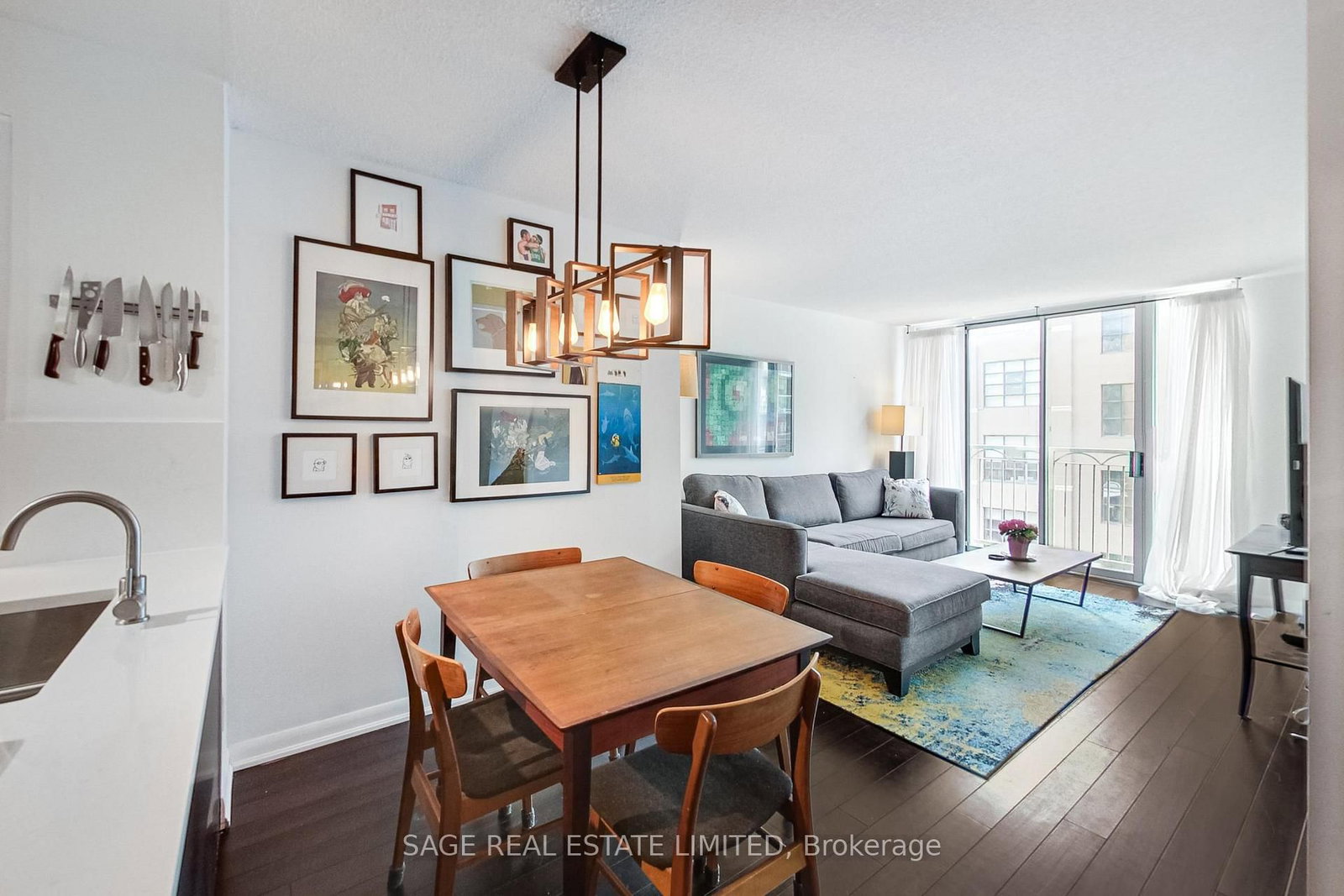 Listing Image 15