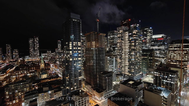 3209 - 88 Queen Street E