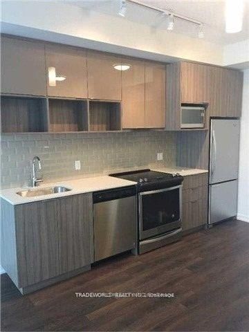 516 - 52 Forest Manor Road