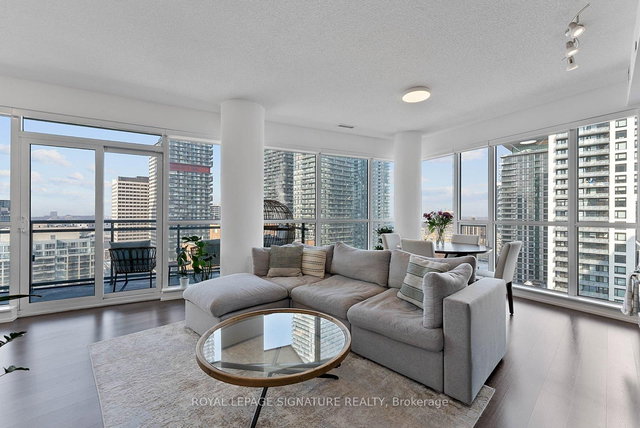 1702 - 89 Dunfield Avenue