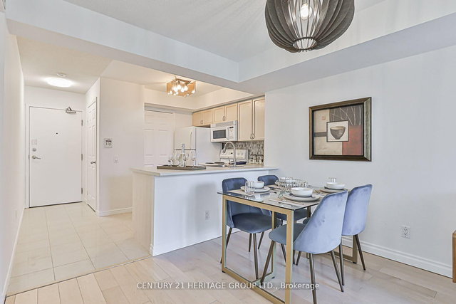 701 - 30 Harrison Garden Boulevard