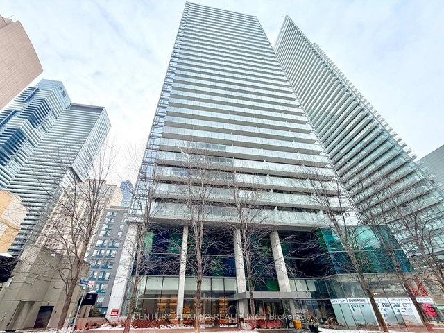 2906 - 37 Grosvenor Street