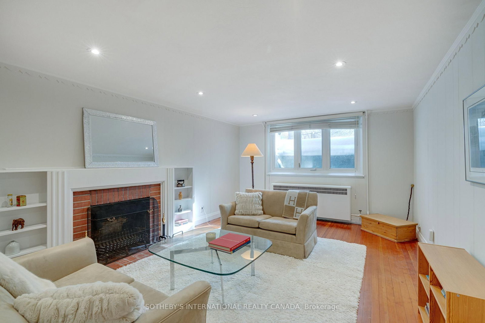 Listing Image 37
