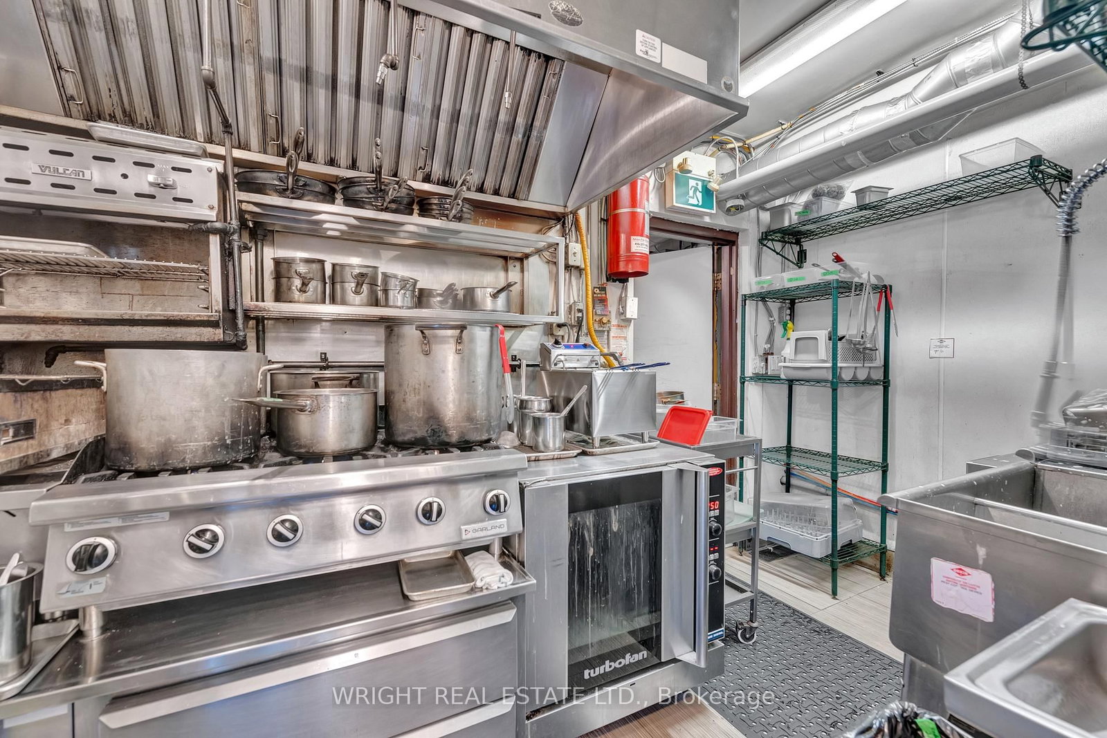 96 Harbord Street - Photo 8