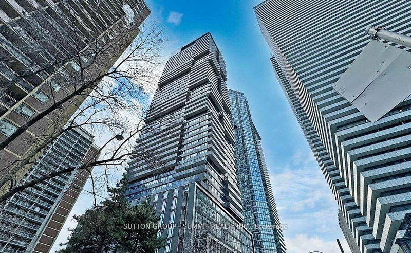 home for lease on 1701-55 Charles Street E