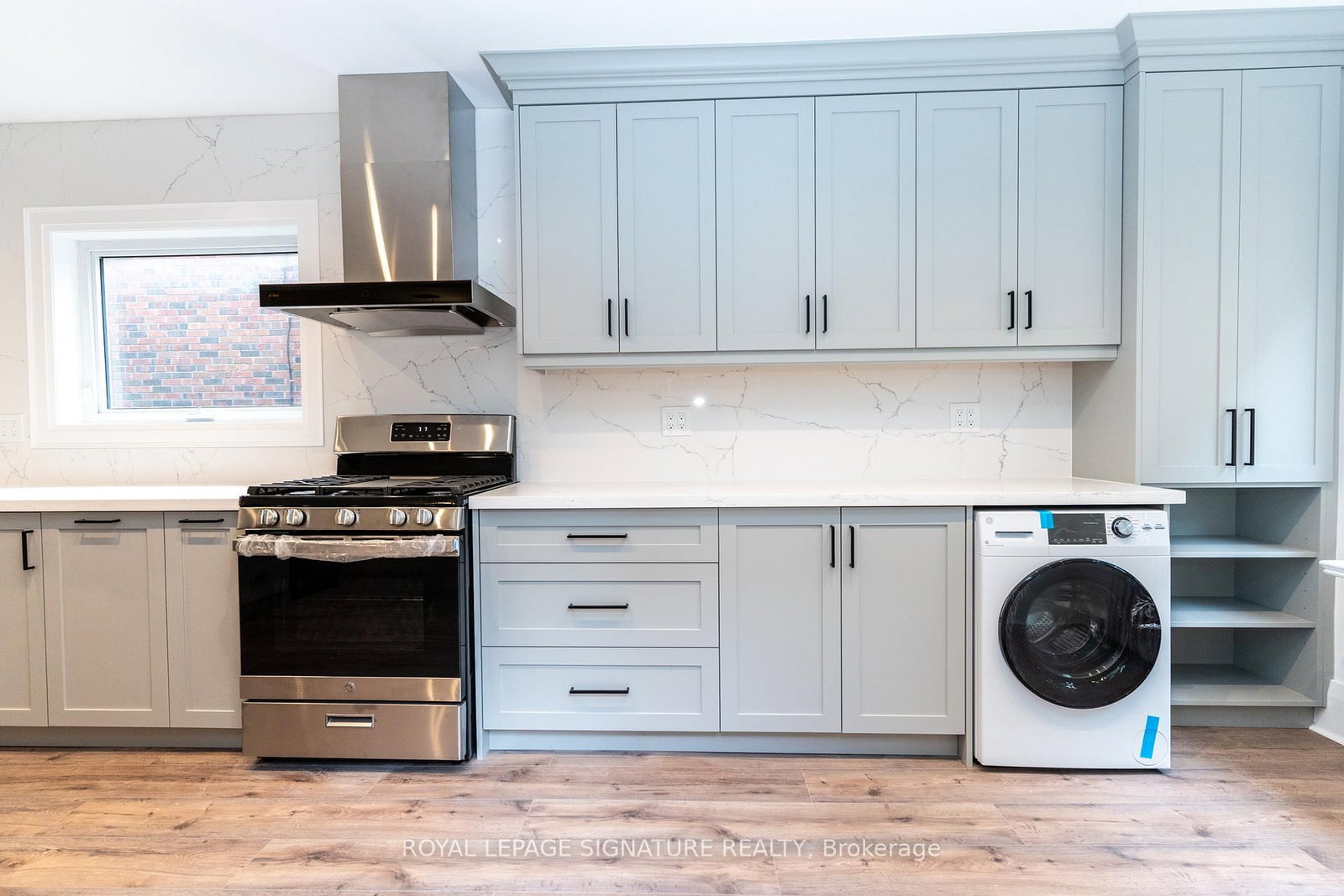 Detached House for lease at 184 Lawrence Avenue, Toronto, Ontario, M4N 1T1 - Lawrence Park North - MLS: C12804098