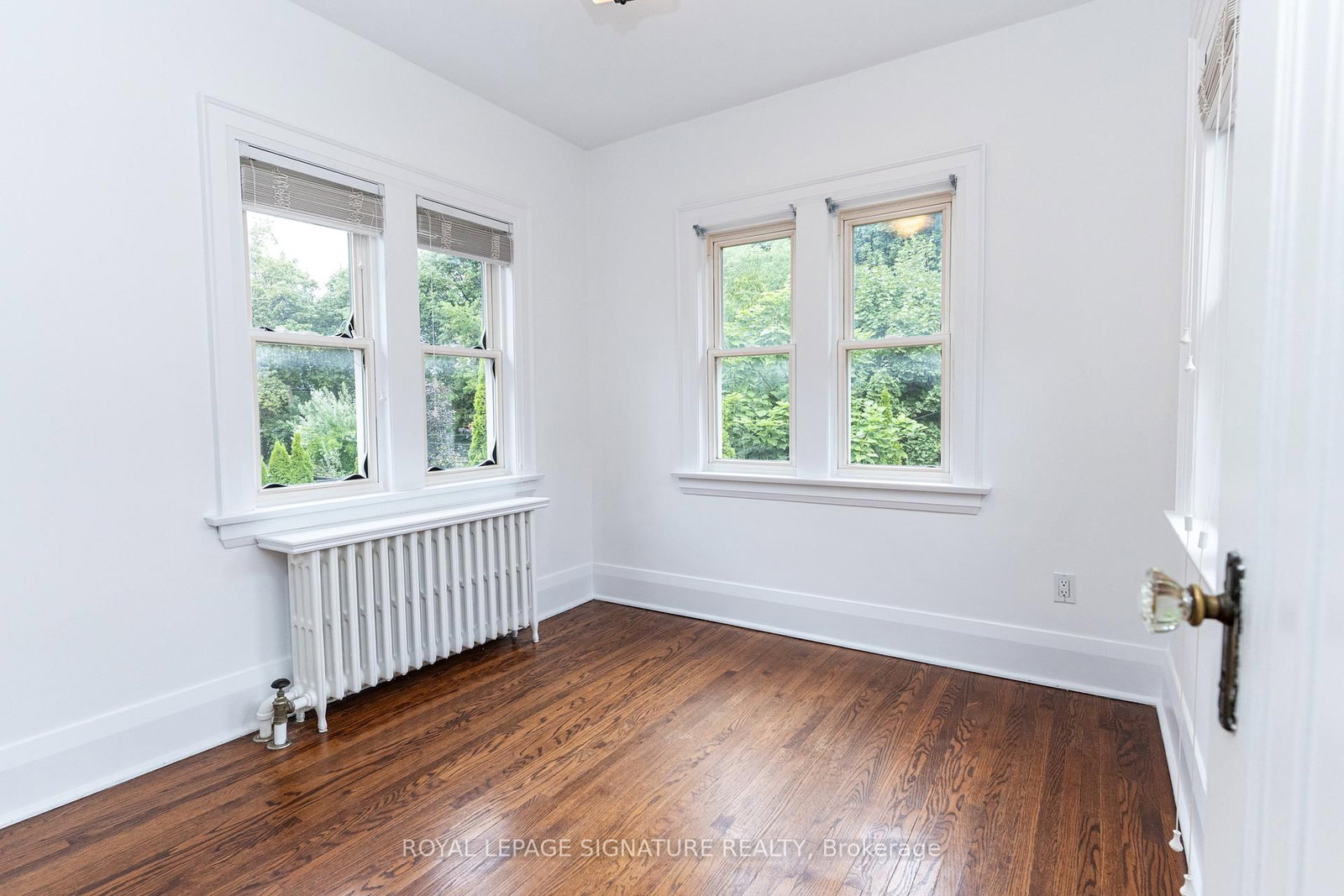 Detached House for lease at 184 Lawrence Avenue, Toronto, Ontario, M4N 1T1 - Lawrence Park North - MLS: C12804098