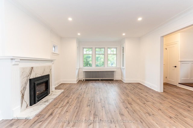 184 Lawrence Avenue E