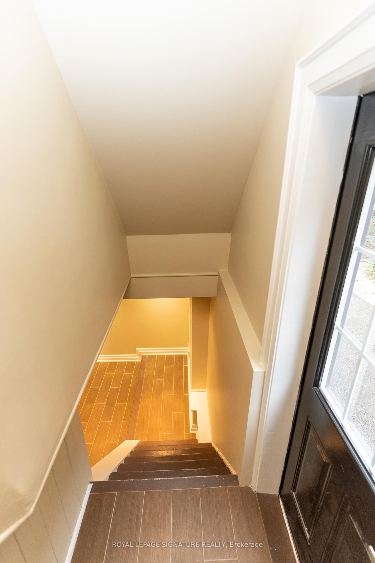 Detached House for lease at 184 Lawrence Avenue, Toronto, Ontario, M4N 1T1 - Lawrence Park North - MLS: C12804098