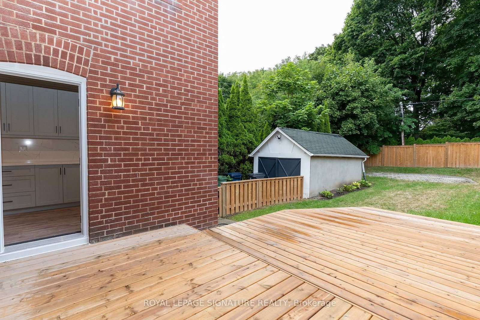 Detached House for lease at 184 Lawrence Avenue, Toronto, Ontario, M4N 1T1 - Lawrence Park North - MLS: C12804098