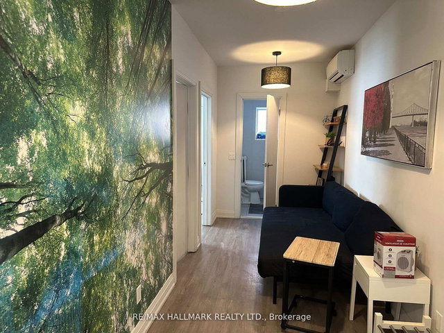 5 - 595 St Clair Avenue W