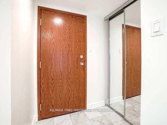 604 - 33 University Ave, Toronto, M5J 2S7 | Image 3